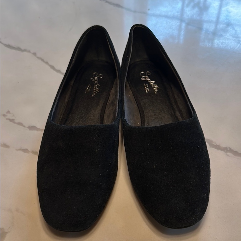 Seychelles Women's Black Suede Flats